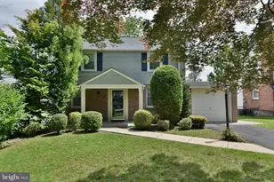 420 Forest Hills Ave, Philadelphia, PA 19116 - Photo 4