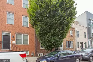 1806 Manton St, Philadelphia, PA 19146 - Photo 4