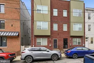 2122 E Susquehanna Ave, Philadelphia, PA 19125 - Photo 2