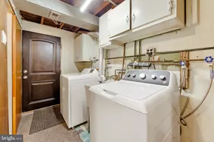 823 Rennard St, Philadelphia, PA 19116 - Photo 32