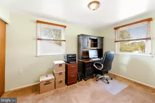 823 Rennard St, Philadelphia, PA 19116 - Photo 24