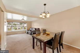 823 Rennard St, Philadelphia, PA 19116 - Photo 10
