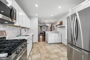 2128 Carpenter St, Philadelphia, PA 19146 - Photo 12