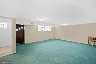 9223 Crispin St, Philadelphia, PA 19114 - Photo 14
