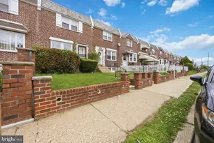 7637 Gilbert St, Philadelphia, PA 19150 - Photo 4