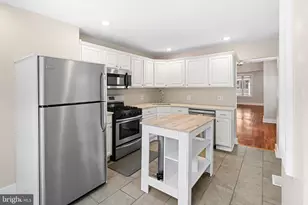 138 E Pleasant St, Philadelphia, PA 19119 - Photo 8