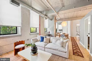 429 N 13th St, Philadelphia, PA 19123 - Photo 2