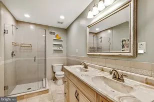 2404 Catharine St, Philadelphia, PA 19146 - Photo 24