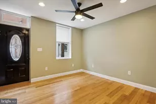 2053 Martha St, Philadelphia, PA 19125 - Photo 4