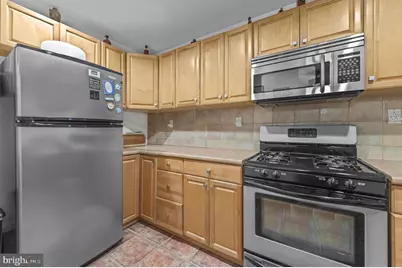 8504 Forrest Avenue, Philadelphia, PA 19150 - Photo 6