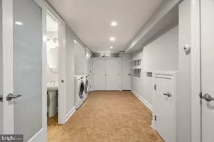 751 S Marvine St, Philadelphia, PA 19147 - Photo 46