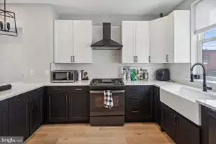 1500 N Myrtlewood St, Philadelphia, PA 19121 - Photo 6