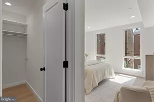 956 N 6th St, Philadelphia, PA 19123 - Photo 30