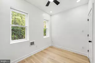 4837 N 15th St, Philadelphia, PA 19141 - Photo 12