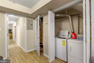 1215 S 18th St, Philadelphia, PA 19146 - Photo 14