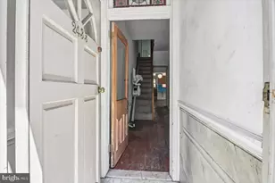2433 Aspen St, Philadelphia, PA 19130 - Photo 2
