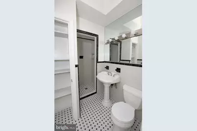 2204 Manning Street, Philadelphia, PA 19103 - Photo 16