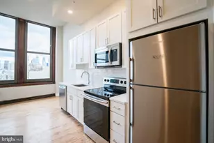 1300 S 19th St, Philadelphia, PA 19146 - Photo 2