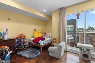 1201 Latona St, Philadelphia, PA 19147 - Photo 16