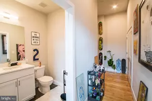 1300 S 19th St, Philadelphia, PA 19146 - Photo 8