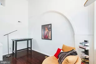 802 Locust St, Philadelphia, PA 19107 - Photo 24