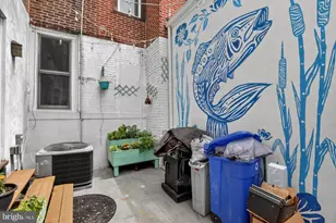 2356 E Susquehanna Ave, Philadelphia, PA 19125 - Photo 14
