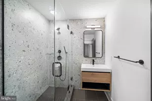 1772 N Front St, Philadelphia, PA 19122 - Photo 22