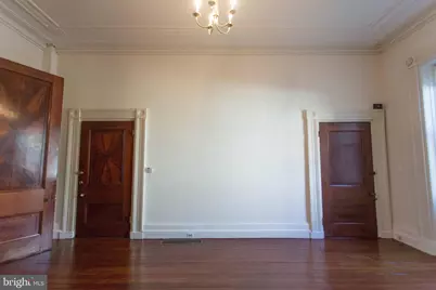 916 Spruce Street #2R, Philadelphia, PA 19107 - Photo 4