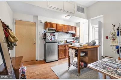 3017 W Girard Avenue #2R, Philadelphia, PA 19130 - Photo 2