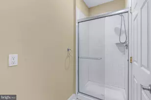 508 N Budd St, Philadelphia, PA 19104 - Photo 16