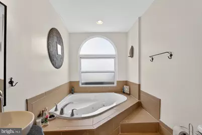 2053 E Sergeant Street, Philadelphia, PA 19125 - Photo 24