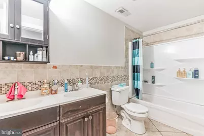331 N 40th Street #2A, Philadelphia, PA 19104 - Photo 6