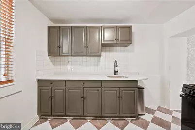 2009 E Sergeant Street, Philadelphia, PA 19125 - Photo 8
