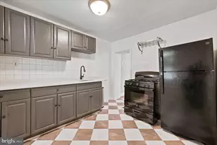 2009 E Sergeant St, Philadelphia, PA 19125 - Photo 6