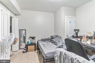 331 N 40th St, Philadelphia, PA 19104 - Photo 10