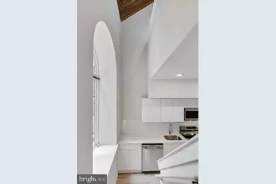 314 S 46th Street #B103, Philadelphia, PA 19143 - Photo 6