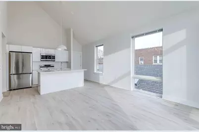 314 S 46th Street #B203, Philadelphia, PA 19143 - Photo 2