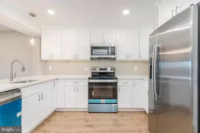2304 N 9th Street #201, Philadelphia, PA 19133 - Photo 2