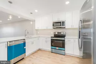 2304 N 9th St, Philadelphia, PA 19133 - Photo 4