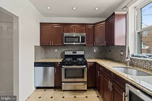 923 Anchor St, Philadelphia, PA 19124 - Photo 16