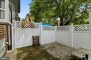 923 Anchor St, Philadelphia, PA 19124 - Photo 4