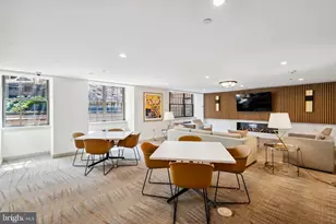 219 S 18th St, Philadelphia, PA 19103 - Photo 16