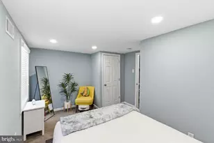 1102 S Front St, Philadelphia, PA 19147 - Photo 24