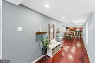 1102 S Front St, Philadelphia, PA 19147 - Photo 8