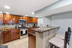 1102 S Front St, Philadelphia, PA 19147 - Photo 12