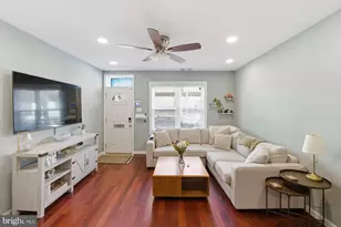1102 S Front St, Philadelphia, PA 19147 - Photo 6