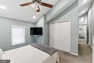 1102 S Front St, Philadelphia, PA 19147 - Photo 22