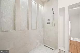 2630 Jasper St, Philadelphia, PA 19125 - Photo 18