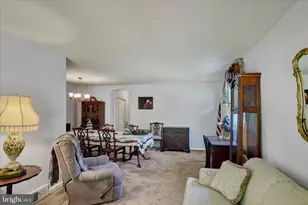 8849 Winchester Ave, Philadelphia, PA 19115 - Photo 6