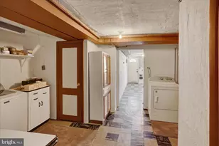 8849 Winchester Ave, Philadelphia, PA 19115 - Photo 26